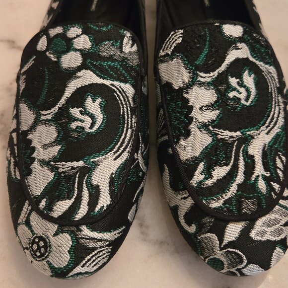 Zara Basic Floral Tapestry Loafers in Black, Green, and White - Picture 5 of 8
